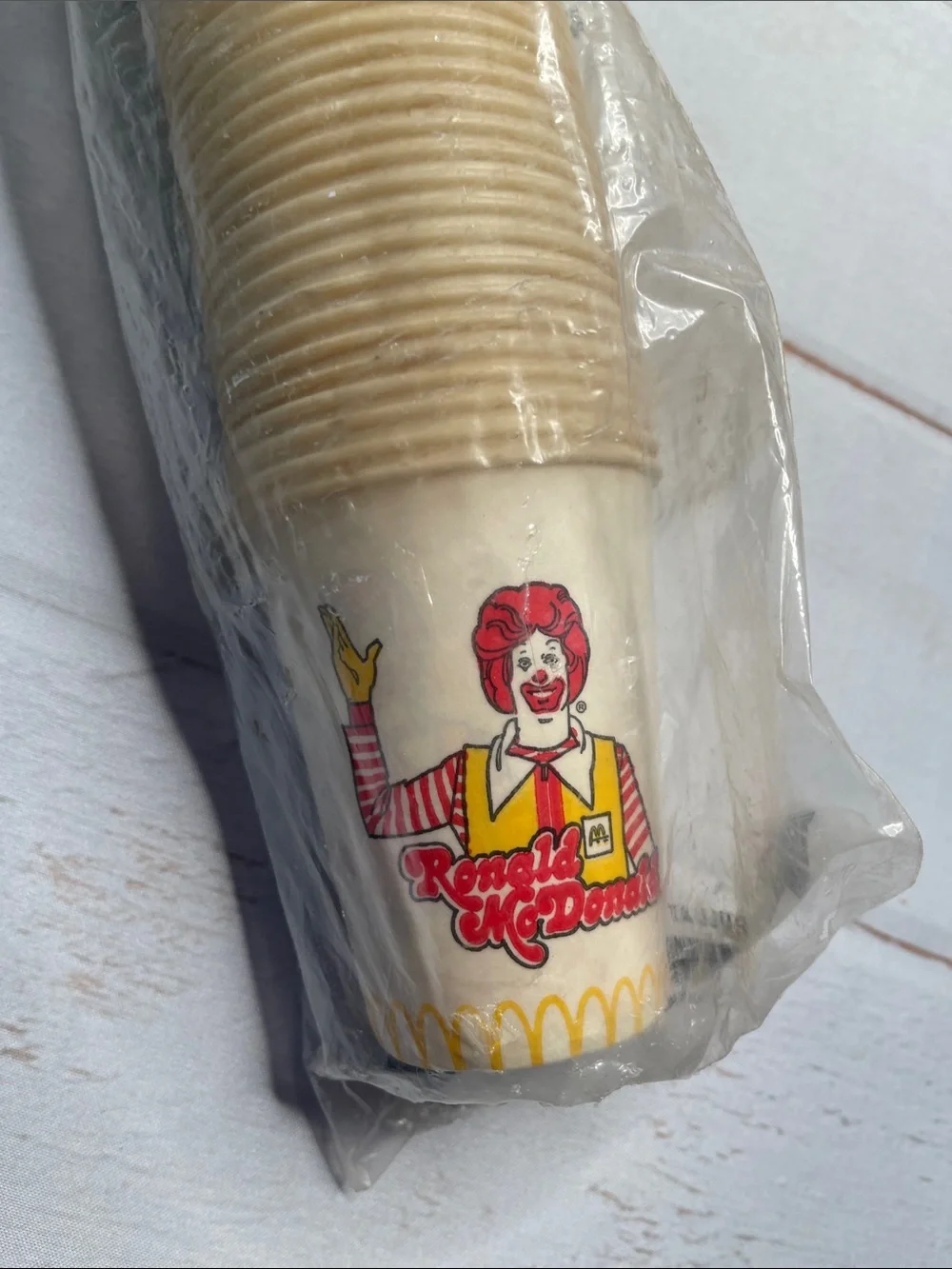 Vintage McDonald’s Courtesy Cups Disposable Sleeve 90 Waxed Ronald Logo